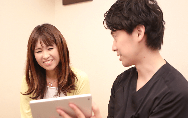 厚生労働省から認可を受けた国家資格者が施術を担当